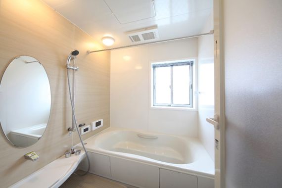 足を伸ばせる浴槽